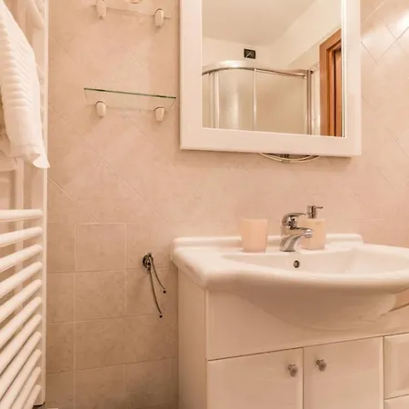 Ancore 1 2 Apartament